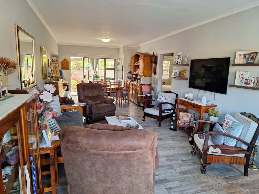 3 Bedroom Property for Sale in Hartenbos Central Western Cape
